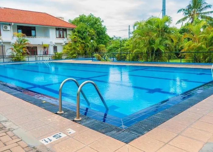 Hotel Agoura Negombo